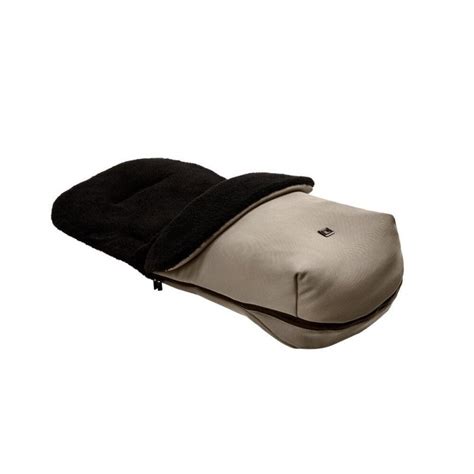 Schematinis brėžinys, kaip tvirtinamas vokelis prie vežimėlio