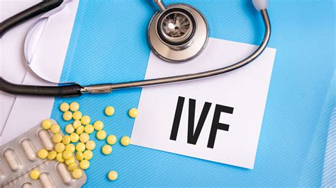 schematinis IVF procedūros pavaizdavimas