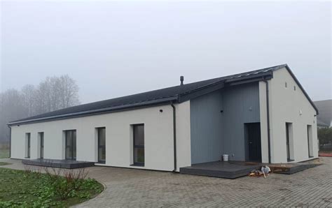 Vaikų globos namų pastato fasadas