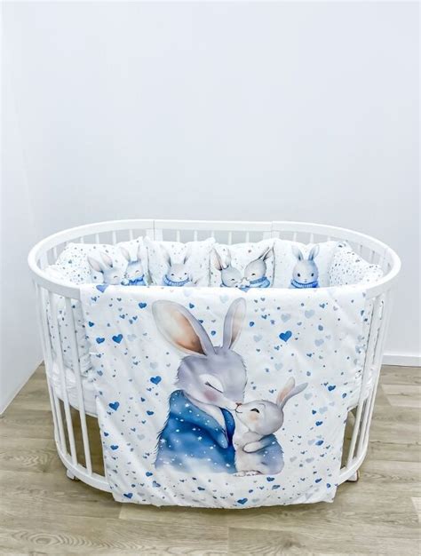 saugi aplinka vaikams su apsaugomis ant baldu