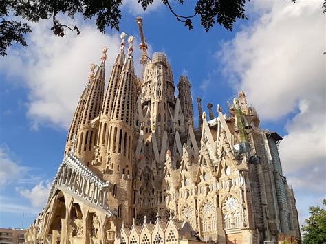 Sagrada Familia bokštų vizualizacija