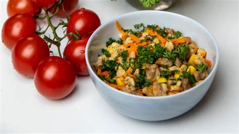 Perlinių kruopų troškinys su kiauliena ir daržovėmis