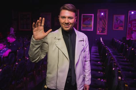 Mantas Wizard scenoje