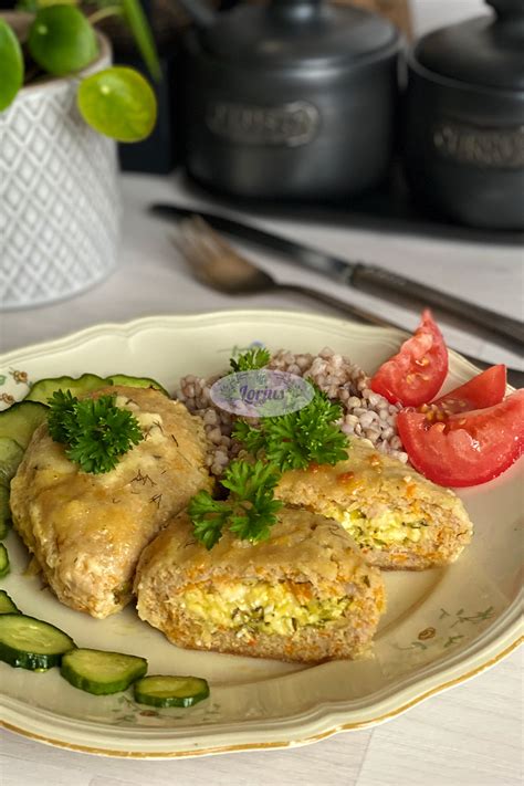 Zrazai su kiaušinio ir sūrio įdaru keptuvėje