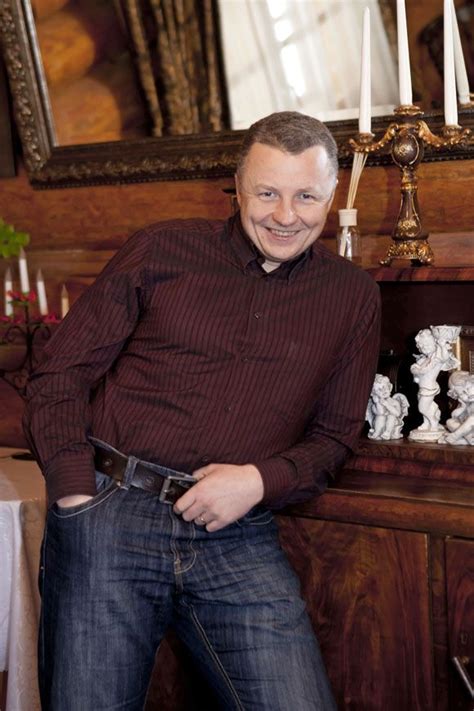 Gediminas Juodeika su sūnumis bei anūku