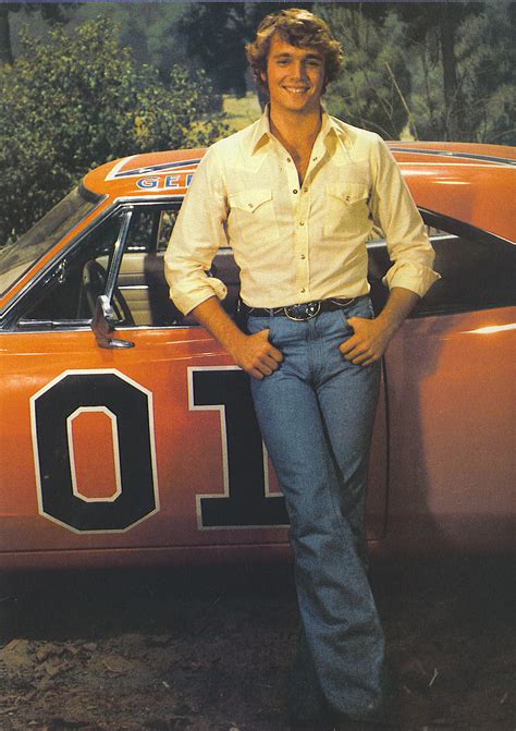John Schneider kaip Bo Duke seriale The Dukes of Hazzard