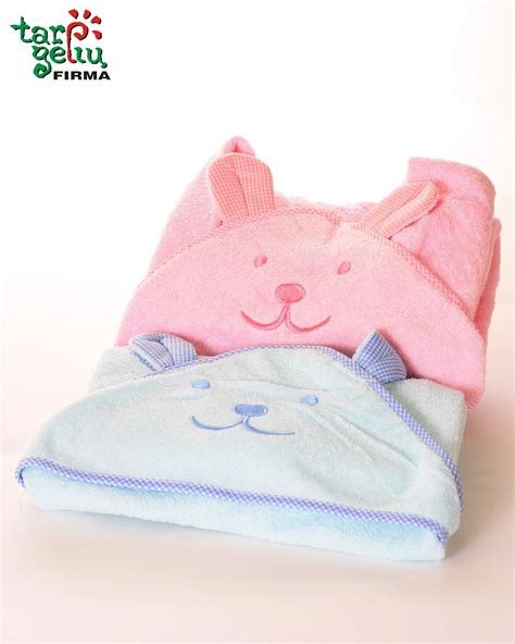 vaikiškas rankšluostis su gobtuvu ir triušio ausytėmis