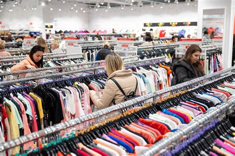 populiariausi sportinių drabužių gamintojai