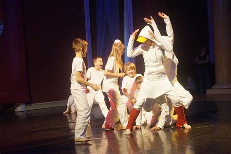 Vaikų pasirodymas projekte 