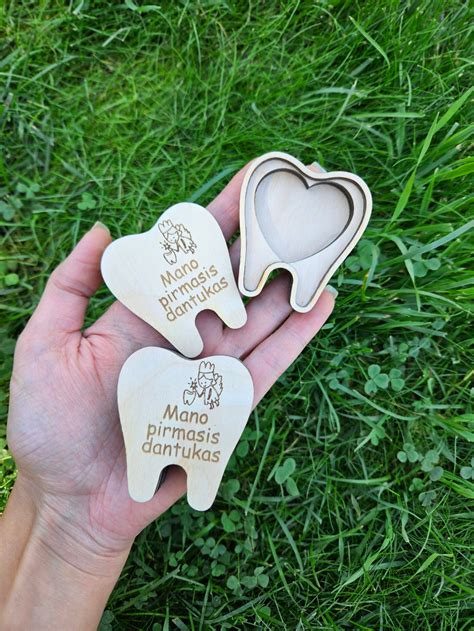 Rinkinukas pirmiems dantukams