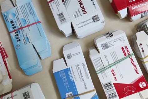 Vaistų nuo karščiavimo pakuotės