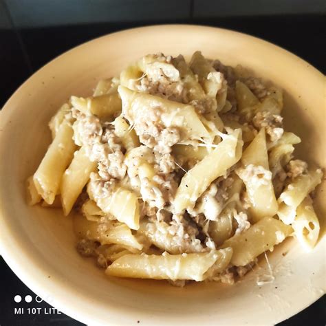 Ingredientų pasirinkimas makaronams su faršu