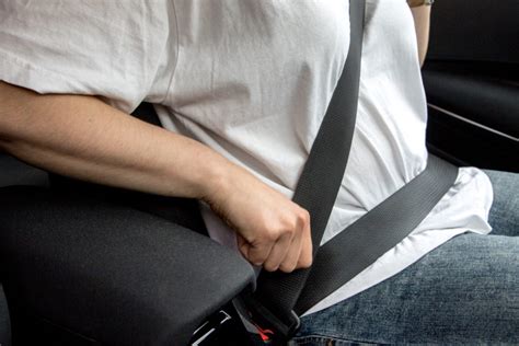 Saugos diržų padėtis vaiko ūgiui