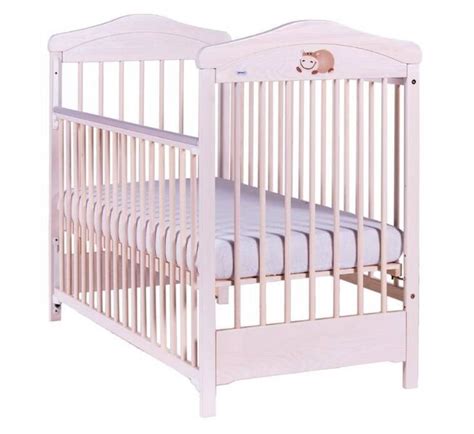 Įvairių modelių latviškos kūdikio lovytės