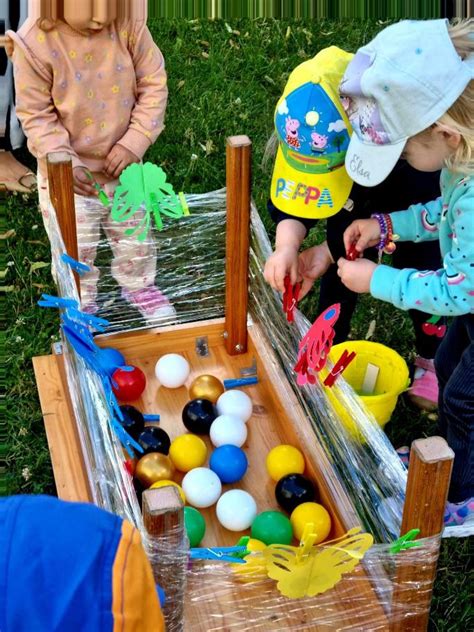 Spalvų akvariumas kūdikiams