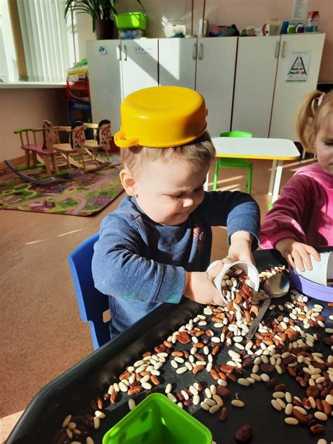 Žmogaus delne telpa apie 30 g trąšų