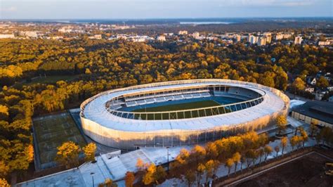 Futbolo stadionas Lietuvoje
