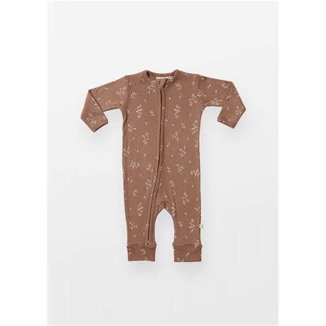 Įvairių spalvų ir raštų šliaužtinukai