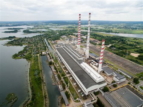 Elektrėnų jėgainės kaminai