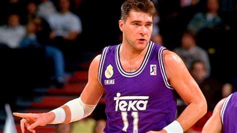 Arvydas Sabonis žaidžia už Real Madrid