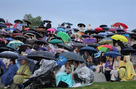 Žmonės, švenčiantys gimtadienius