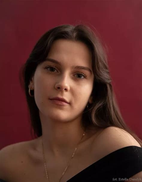 Portretas Karolina Kovalska