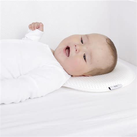 ortopedinė pagalvėlė kūdikiui