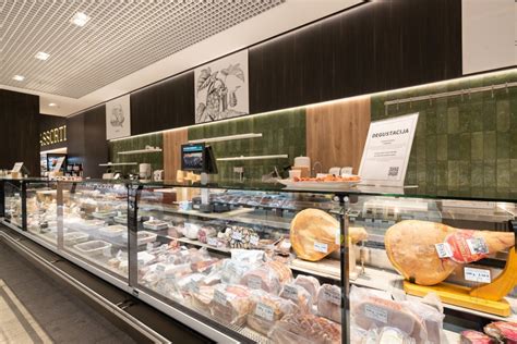 TinyPlanet parduotuvės asortimentas