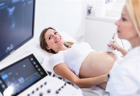 Ultragarsiniai tyrimų etapai nėštumo metu