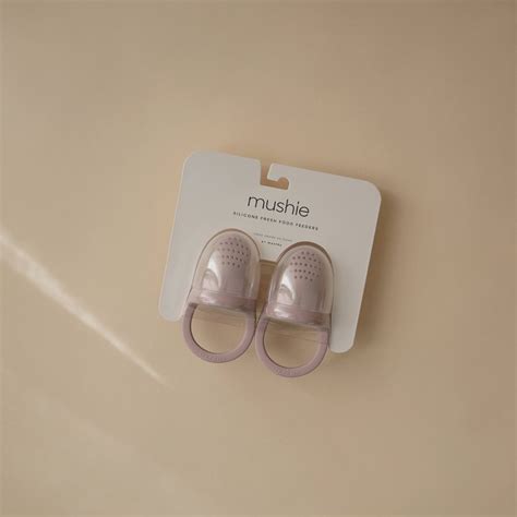 Vaikiški kramtukai ir silikoninis antpirštis