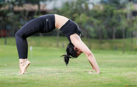 Joga ir jos nauda menstruacijų metu