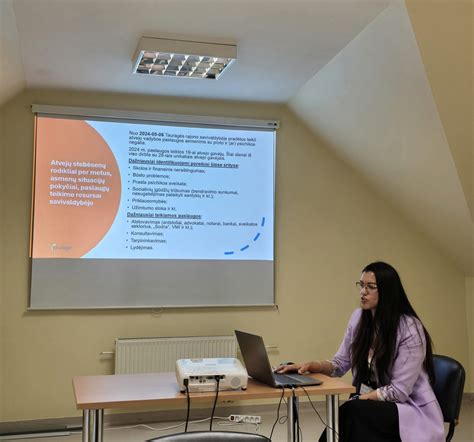 Perėjimas nuo institucinės globos prie šeimos ir bendruomenės paslaugų vaikams