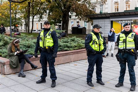 Jauni žmonės, darantys smurtą prieš silpnesnius