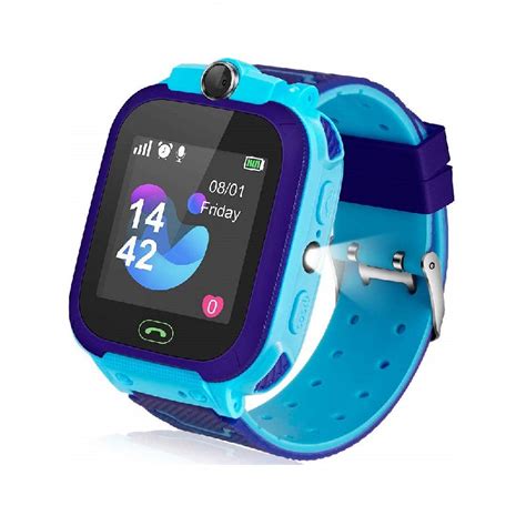 Vaikiškas išmanusis laikrodis ant vaiko riešo