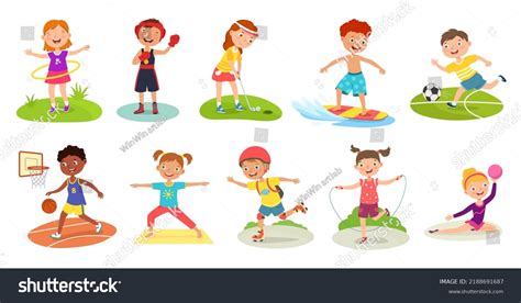 Vaikai sportuoja lauke vasaros stovykloje