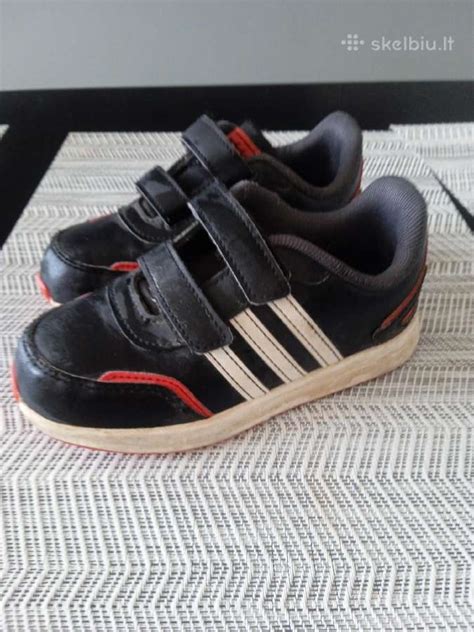 Vaikiški Adidas kedai