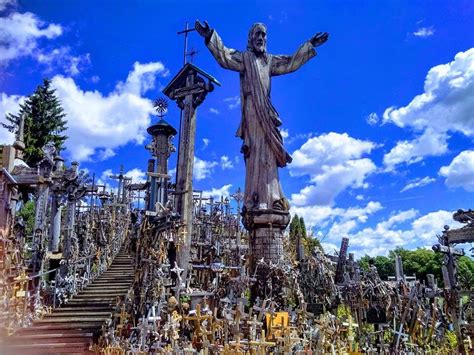 Kryžių kalnas prie Šiaulių