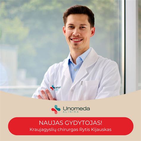 Ajurvedos gydytojas atlieka masažą