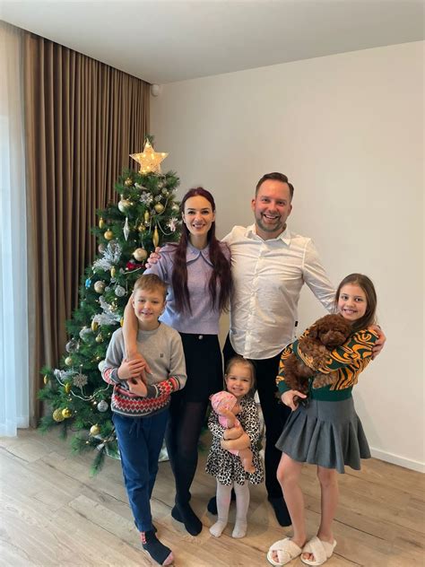 Šeimos susibūrimas dvarelyje