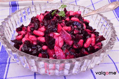 Žieminės salotos su burokėliais