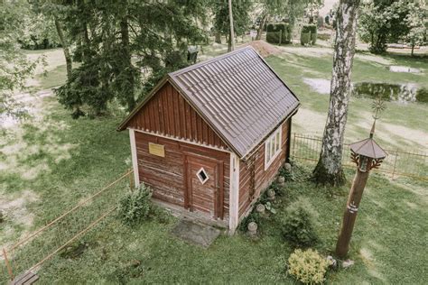 Tėvo Stanislovo trobelė Juodeikiuose