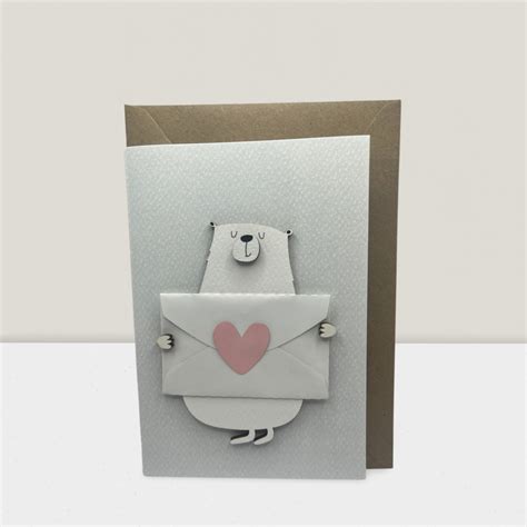 Rankų darbo atvirukas su aplikacijomis