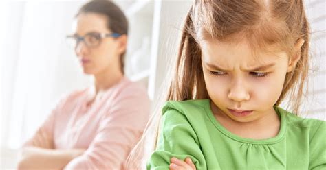 vaikas išreiškia emocijas