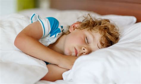 vaikas miega saugiai