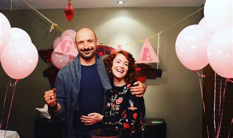 šeima bendrauja skirtingomis kalbomis