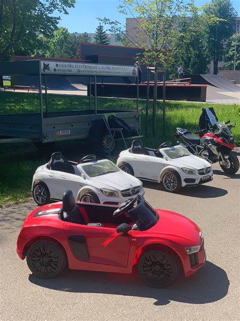 Vaikiškų elektromobilių Lexus palyginimas