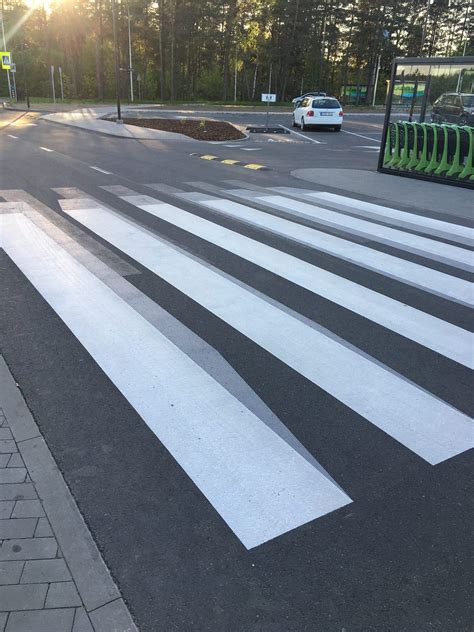 Horizontaliojo kelio ženklinimo pavyzdžiai