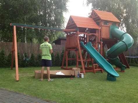 Žaidimų aikštelės pristatymas ir montavimas