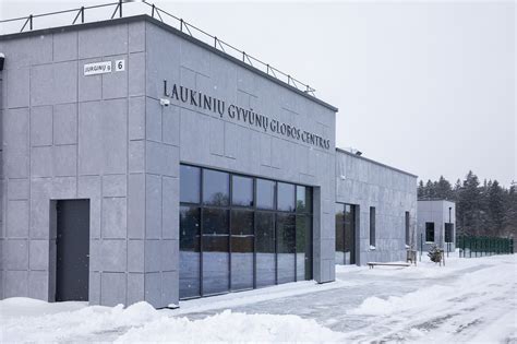 Laukinių gyvūnų globos centras Lietuvoje