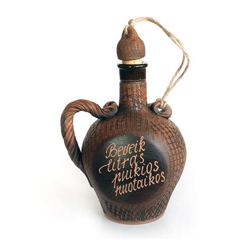 Ryklio viduje rastas butelis su žinia